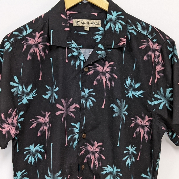 Maui Maui Hawaiian Palm Pattern Button Down Shirt, Large - Picture 4 of 11